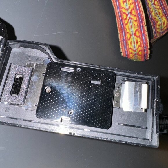 Pentax IQZoom 900 35mm Point & Shoot Camera Bag Case Not Tested FLAWS - Picture 13 of 16